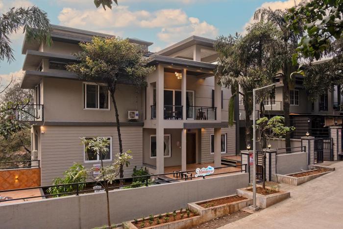 Mansarovar Bungalows