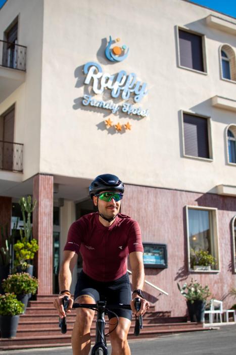 Raffy Family & Bike Hotel