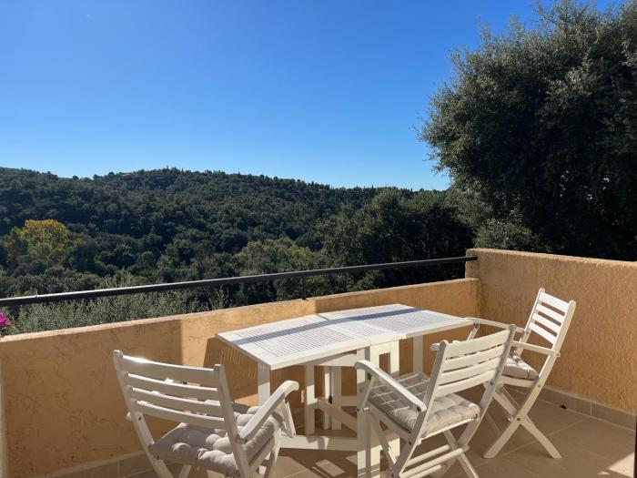 Lappartement Côté Colline à Valcros