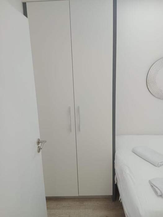 1 on albert Luxury apartment