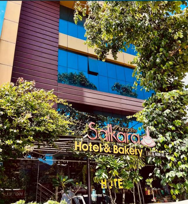 Mangattu Salkara highway view retreat