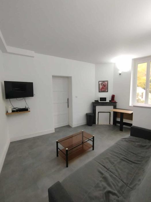 T2 Au pied de la passerelle