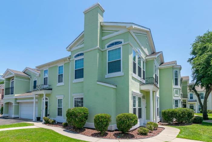 Legacy Villa 1702 - 2 bedroom 2 bath with garage in beachside neighborhood