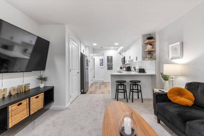 Dont Overpay-2Bd 1 Bath -Calm Family Place
