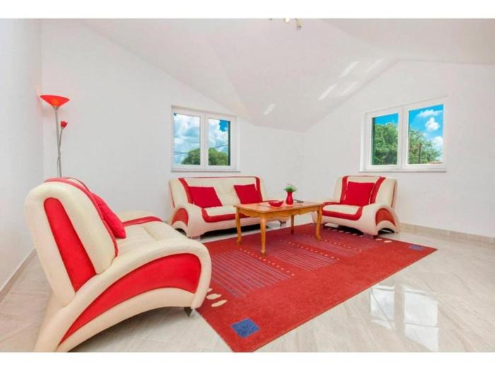 Four Bedroom Villa with the pool