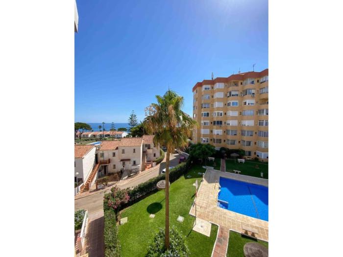 Apartment with Sea Views in Mijas Costa