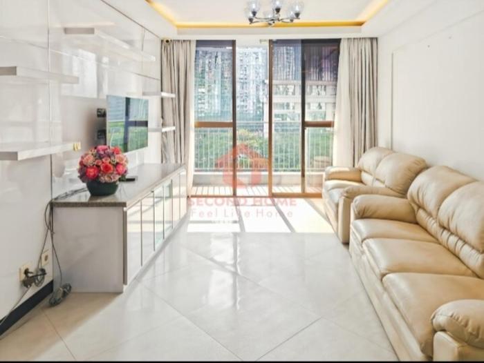 Newly Apt taman Rasuna 3BR Pool, Wi-Fi, Netflix