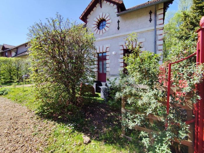 Gîte de charme avec parking, animaux admis, proche de Tours - FR-1-381-638