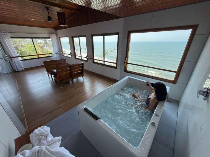 Peak Paradise Resort