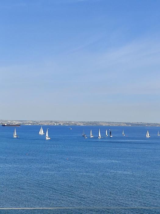 Front-Row - Skyline Retreat - Pool Access