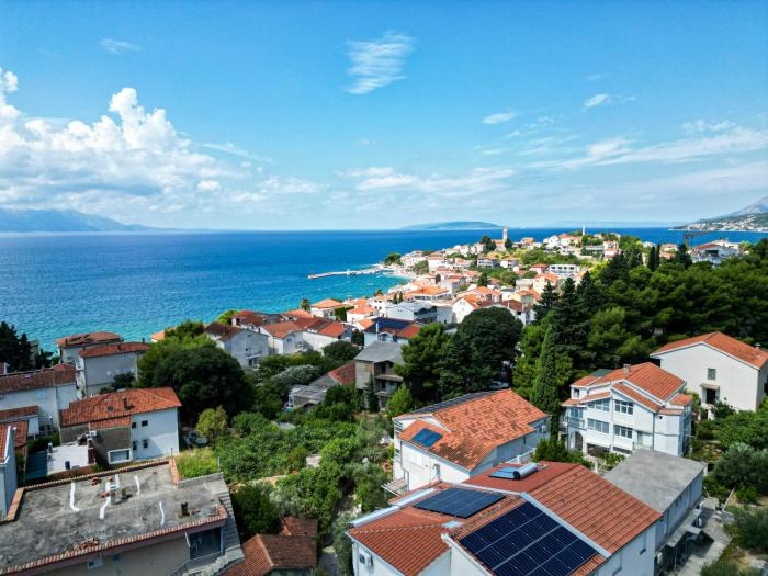 Fly Up Mediterranean Apartments