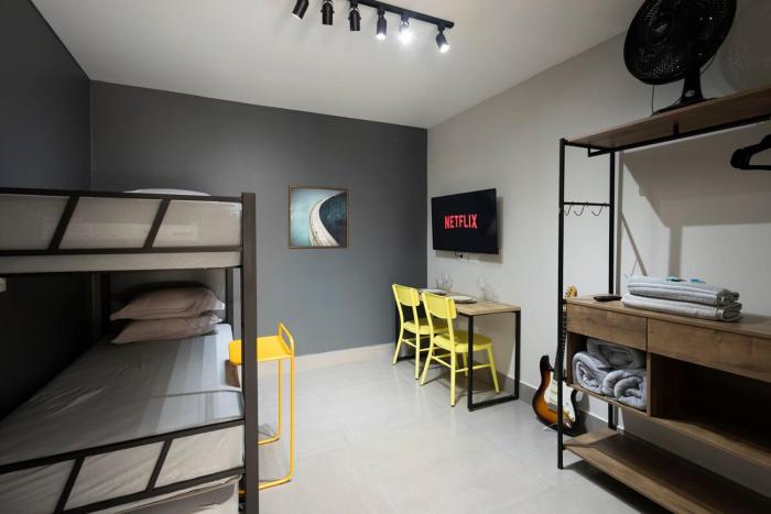 108-Studio funcional com treliche prox UEL