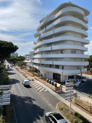 La Canopée