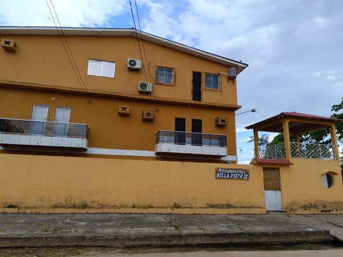 Apartamento mobiliado