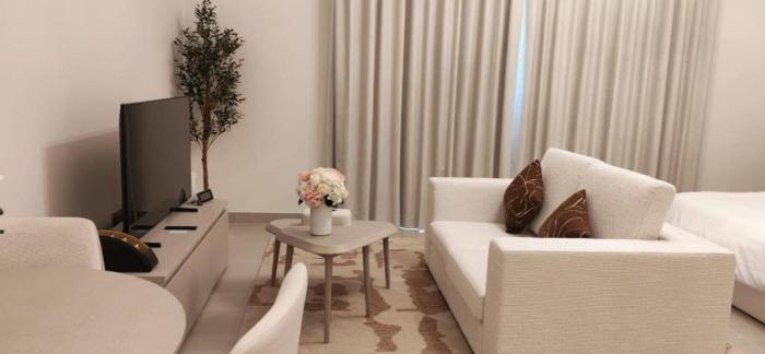 Formula Luxe Studio Yas Island