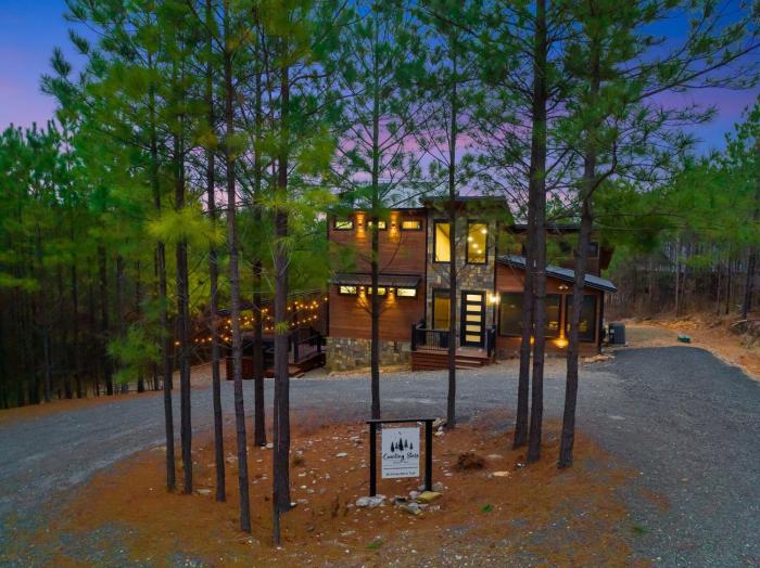 Counting Stars Cabin Hot tub Firepit Games EV