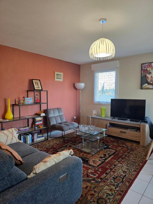 Entre Mer et Village, Piscine et Balcon