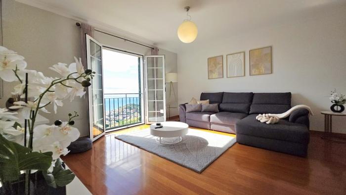 Casa Amarela - Estreito de Câmara de Lobos