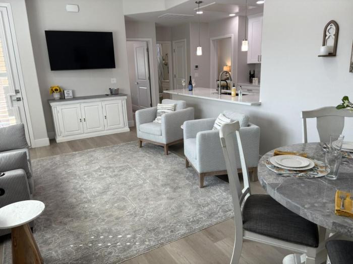 River Trail Stays - Rivers Edge