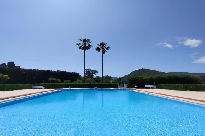 Ginkgo Studio - piscine, proche de la mer, Golf, WIFI