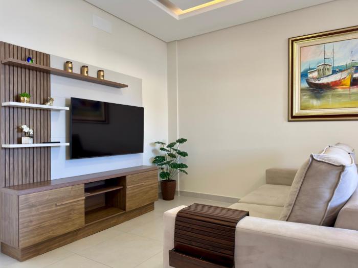 Sea view apartment with 3 bedrooms and garage