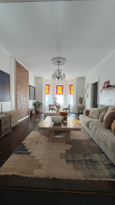 Bright & Spacious Home close to NYC and World Cup