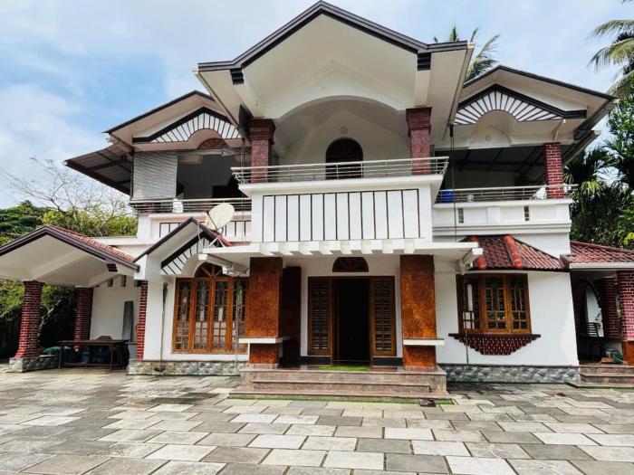 whisperingstrems RIVER view homestay