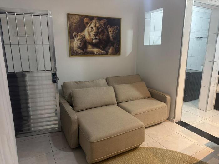 Casa 1 inteira com garagem a 7km do aeroporto de Guarulhos