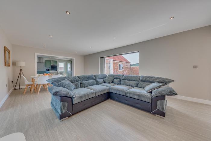 Luxury Cottage, Dog Friendly, Stunning Views, Private Garden