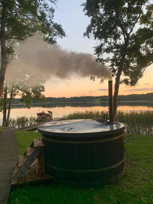 Poilsis ant Virintų ežero kranto