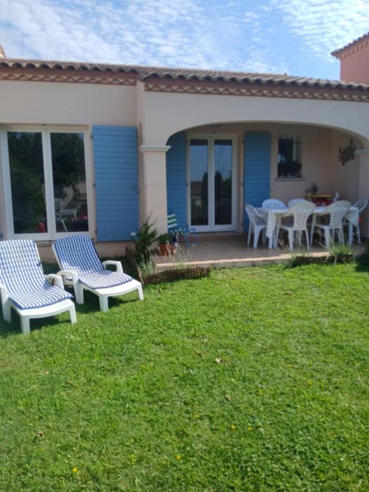 Le Petit Maison