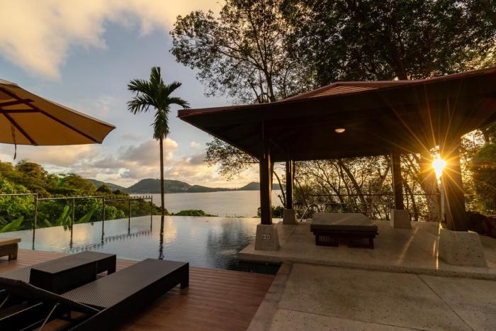 Beautiful Patong Sea View 6 Bedroom Thai Luxury Villa Near Bar Street, Jungceylon