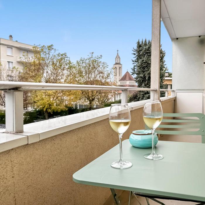 Spacieux, calme & RER à deux pas, proche Paris