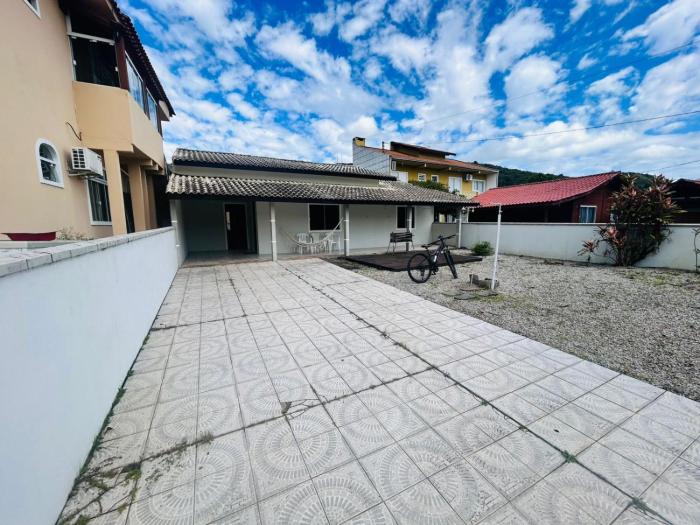 casa na vila da praia de Palmas