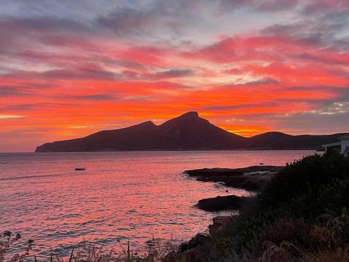 Cosy Casa with terrace & sea view