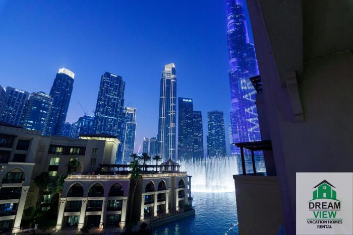 Souk Al Bahar View Burj Khalifa and Fountains Dream View Holiday Homes