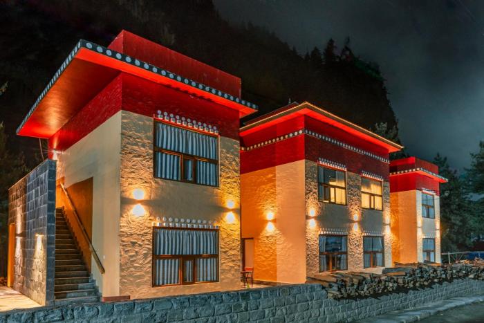 Mountain Lodges of Nepal Chame