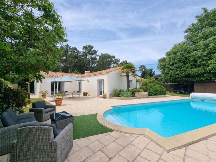 Maison à Saint-Jean-de-Monts avec piscine et WiFi, pour 6 personnes - FR-1-777-41