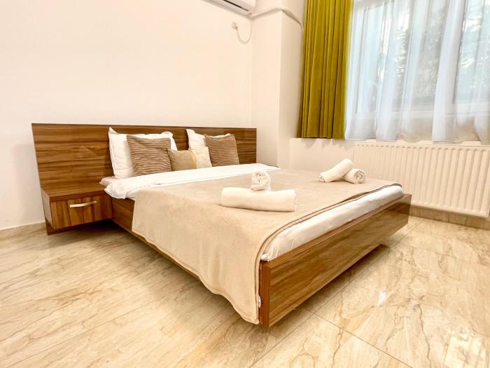 Central Address 20 - Palace of Parliament Area