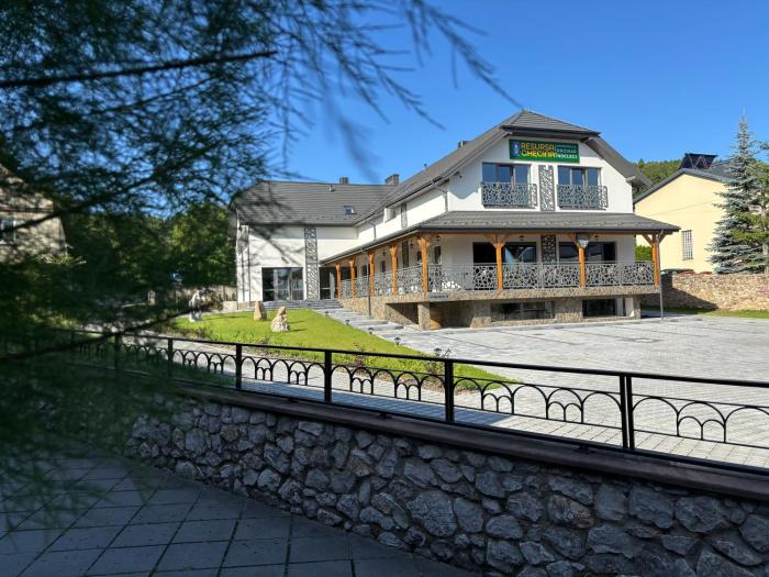 Resursa Chęcina Restauracja & Browar & Noclegi