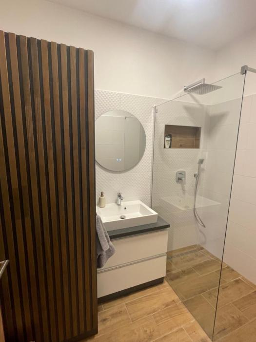 Riverside Luxory Apartment