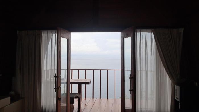 Eco-tourist dreamstay Cliff Tree House Nusapenida