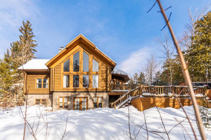 Fiddler Lake Resort - Deer 79