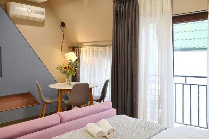 Old Batumi Stylish Studio with Balcony & City View