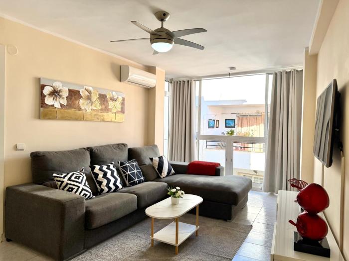 Beautiful modern apartment 100m from the sea