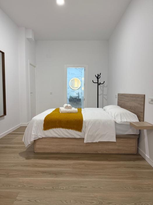 Apartamento 7 a 2 min caminando de la estación de Bus y Tren María Zambrano