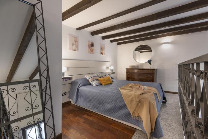 La Corte Milanese - Bocconi, Navigli & Duomo