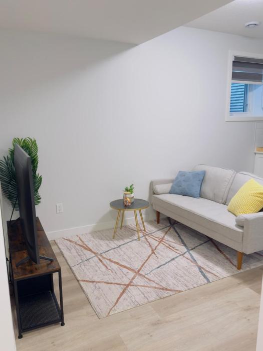 Modern Comfort West Edmonton