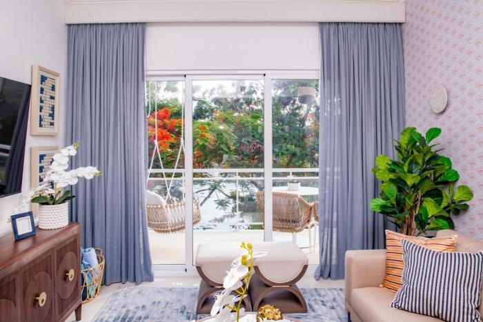 The Blue Lagoon 3BR Apt with Lake View