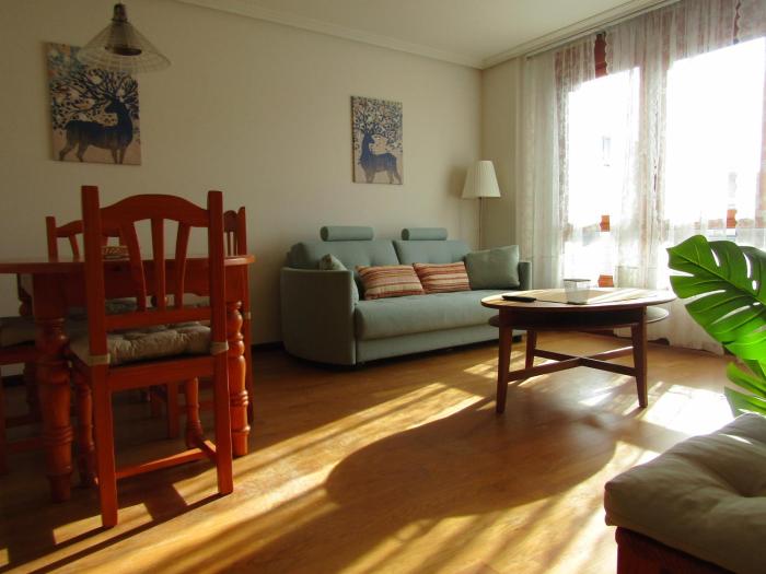 Coto, Parking y Wifi